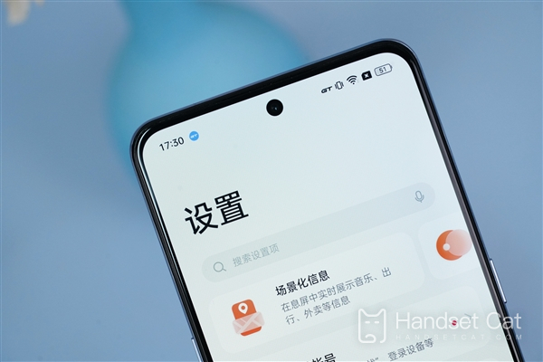 Tốc độ làm tươi màn hình của Realme GT5 là bao nhiêu?