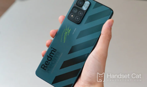 Phiên bản thời thượng của Redmi Note 12 có màn hình cong không?
