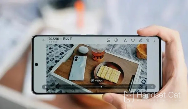 Honor 80 และ Xiaomi Mi 13 แตกต่างกันอย่างไร?