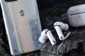 Can Black Shark 5 High Energy Edition expand memory manually