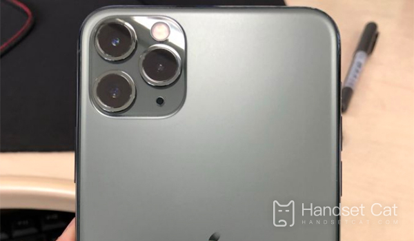 iPhone 11 Pro Max充電接口介紹