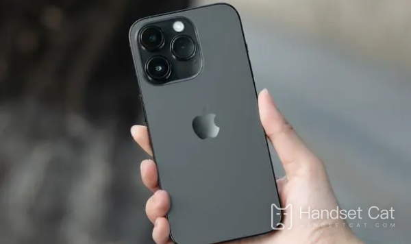 iPhone 14 Proのカメラが壊れた場合、交換できますか?