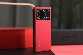 vivo X Fold+는 몇 번이나 줌을 지원하나요?