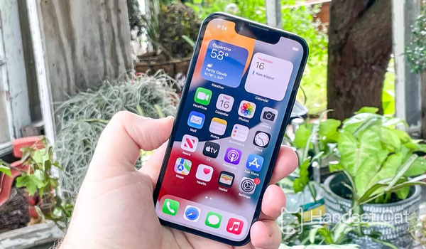 iPhone13mini पर फोन कैसे हैंग करें