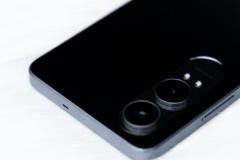 Wie lange dauert es, OPPO K12x vollständig aufzuladen?