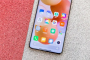 Какую операционную систему использует Xiaomi Civi 2?