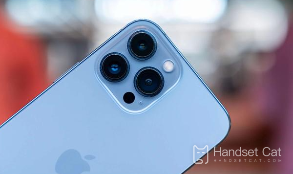 Apple 14 Pro turns photos into video tutorials