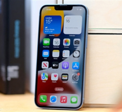 The latest news about iPhone SE 4, classic notch screen.