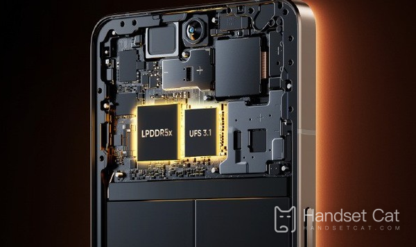Realme GT2 मास्टर एक्सप्लोरेशन संस्करण LPDDR5X के साथ लॉन्च हुआ, जिससे बिजली की खपत 20% कम हो गई!