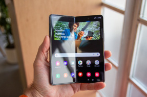 Comparison between Samsung Galaxy Z Fold4 and Xiaomi MIX Fold 2