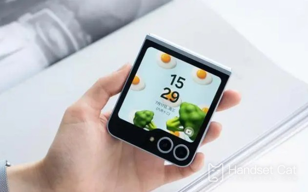 Samsung Galaxy Z Flip 6 หน้าจอกี่นิ้วครับ?