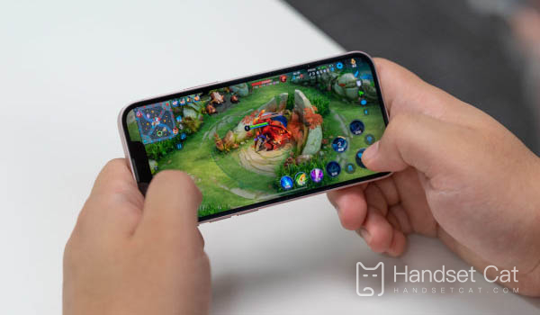 Giới thiệu về hiệu năng chơi game của iPhone 13 mini