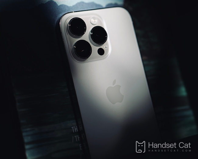 iPhone 14 Pro는 무선 충전을 지원하나요?