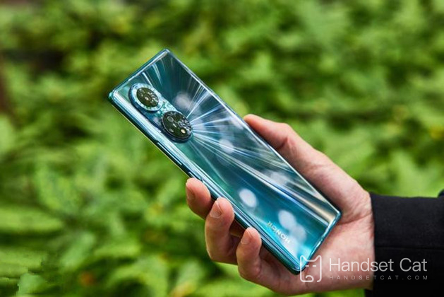 Honor 50 Pro có màn hình cong không?