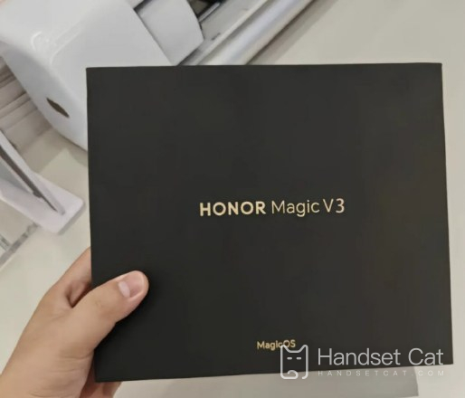 Quais são as configurações da câmera do Honor MagicV3?