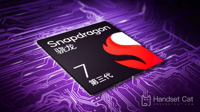What are the AnTuTu benchmark scores of Qualcomm’s third-generation Snapdragon 7?