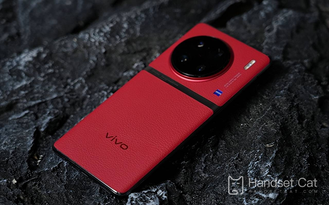 Avec une différence de prix de près de 3 000 yuans, le vivo X90 Pro+ perd face à la version standard iQOO 11 ?