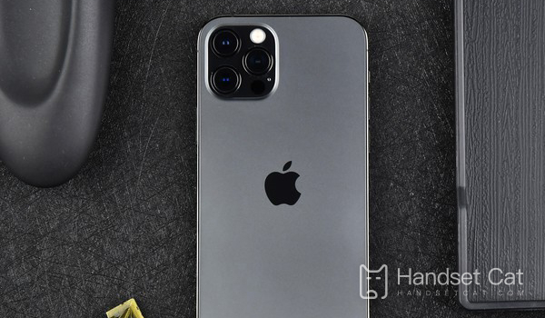 अगर iPhone 12pro फ़्रीज़ हो जाए तो क्या करें