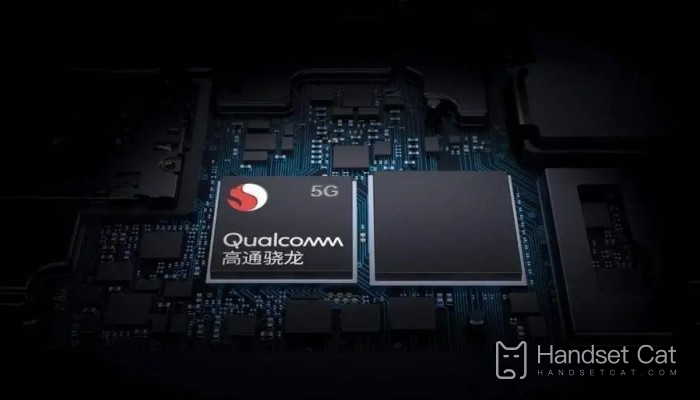 How many nanometers is Snapdragon 695?