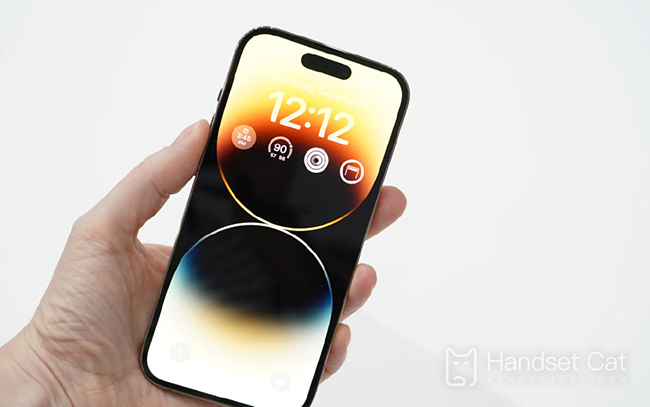 Tai nghe iPhone 14 Pro Max không hoạt động là sao?