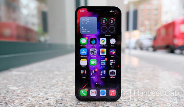 iPhone 12 mini có nên nâng cấp lên ios 15.6 không?