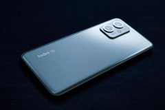 What are the scores of Redmi Note 11T Pro+?