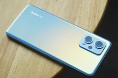 How does Redmi Note 11T Pro swipe the subway card?