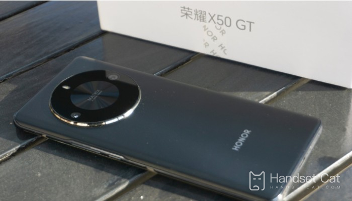 Honor X50 GT에서 전화를 걸고 받을 때 검은색 화면이 나타나는 이유는 무엇입니까?