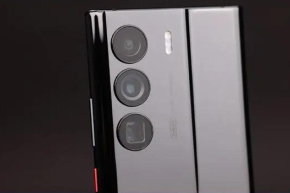 ZTE Axon 40 Ultra Space Edition có tính năng ổn định hình ảnh quang học không?