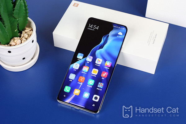 Is Xiaomi 11 worth buying?