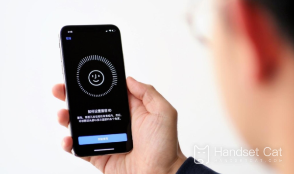 Công nghệ Face ID dưới màn hình của Apple vẫn đang được phát triển: phải đến năm 2026 mới có thể sản xuất hàng loạt