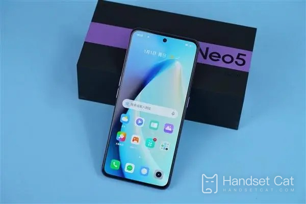 क्या Realme GT Neo5 में डुअल-फ़्रीक्वेंसी जीपीएस है?