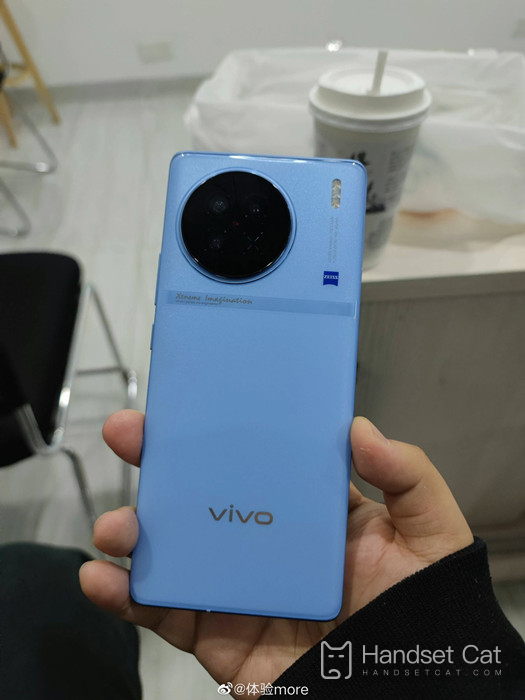 色の組み合わせが公開された vivo X90 シリーズの 3 つの実際のモデル (さまざまなレビューあり)