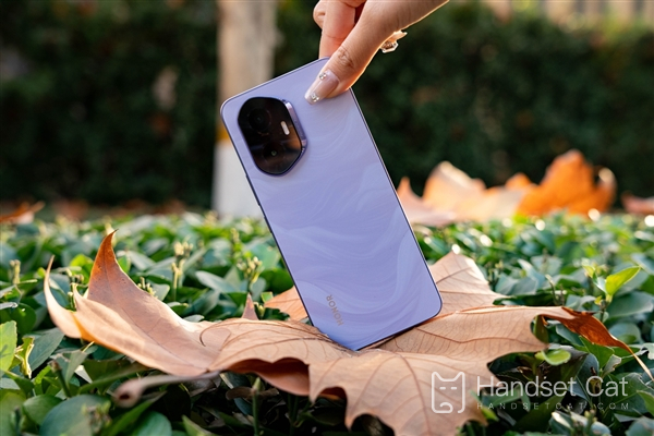 What are the benchmark scores of the Honor 300 series?