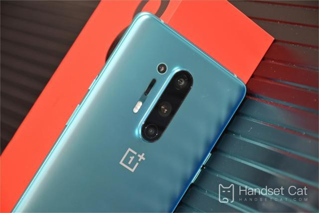 OnePlus 8pro a-t-il une fonction infrarouge ?