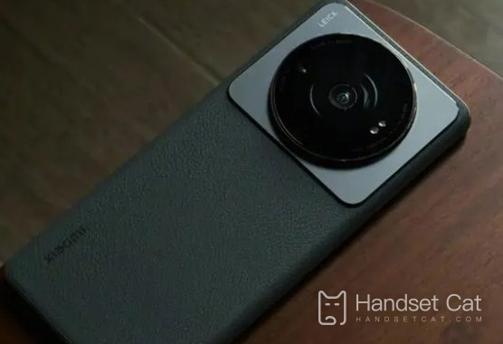 O Xiaomi Mi 13S Ultra pode usar NFC para escanear o metrô?