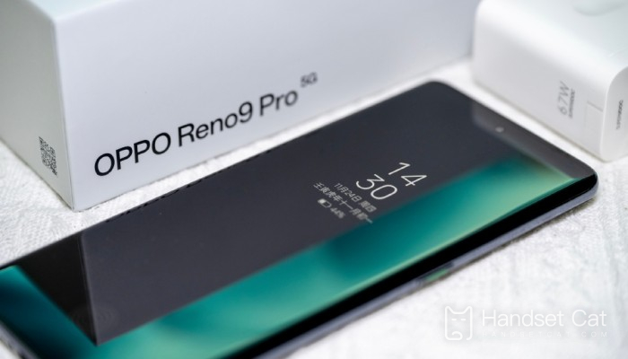OPPOReno9Pro में हेडफ़ोन कैसे प्लग इन करें
