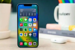 O iPhone 15 terá novas cores?