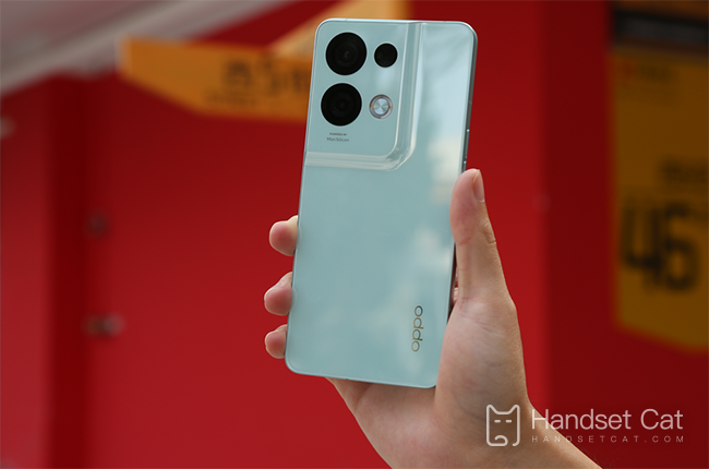 Is OPPO Reno8 pro+a 5G mobile phone