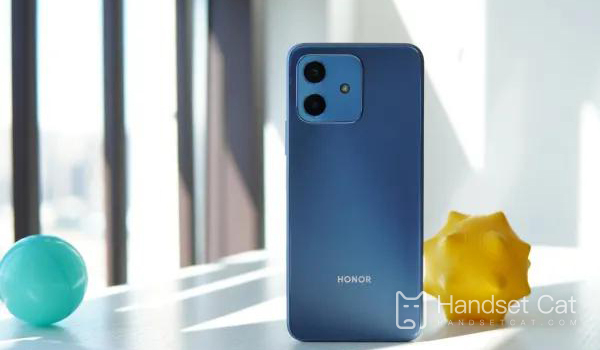 Giới thiệu thời lượng pin của Honor Play6C