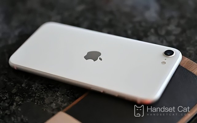 Как насчет времени автономной работы после обновления iPhone SE3 до официальной версии iOS 16.0.3?