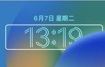 iOS16ロック画面のフォントサイズを調整する方法