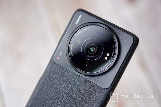 How to set Xiaomi 12S Ultra camera watermark