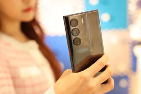 Quay màn hình ZTE Axon 40 Ultra Space Edition ở đâu