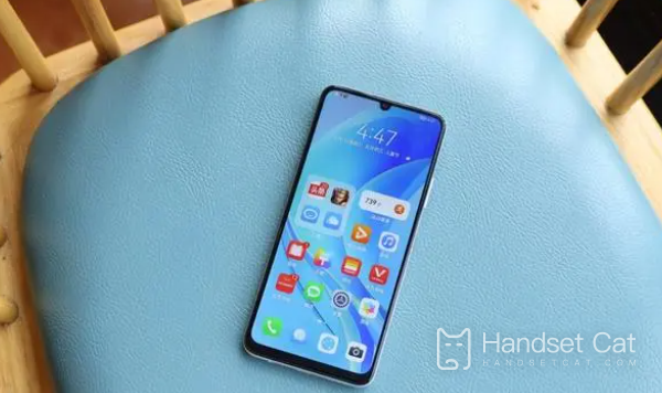 How much does Huawei charge for replacing the original screen with 50