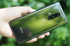 What is the score of one plus 8 Pro