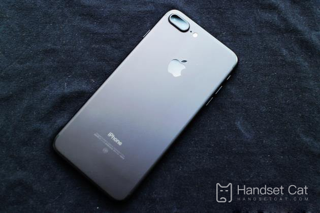 iPhone 7 Plus có nên cập nhật lên ios 15.7.1 không?