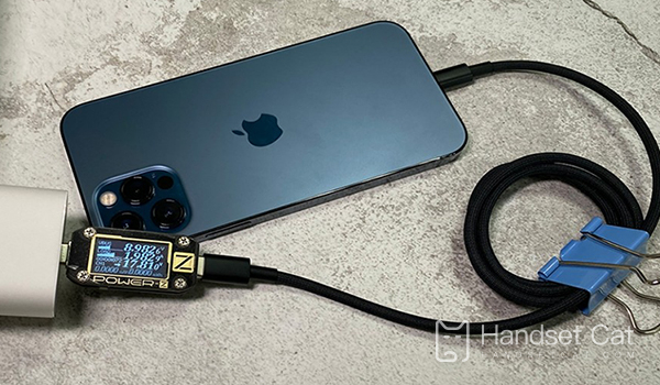 L'iPhone 12 Pro a-t-il une charge rapide ?