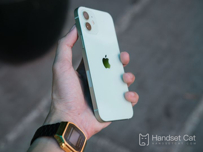 ¿Cuándo se actualizará el iPhone 12 a la versión oficial de IOS16?