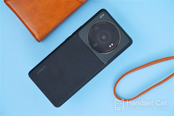 How about Xiaomi 12S Ultra for the elderly